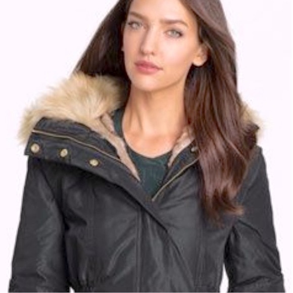 LIKE NEW TED BAKER OCKE FAUX FUR PARKA COAT FULLY LINED SZ US 6 OR TED SZ 2 - Picture 3 of 12